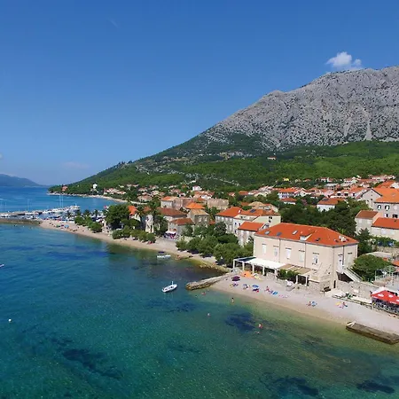 2 Bedroom Gorgeous In Appartement