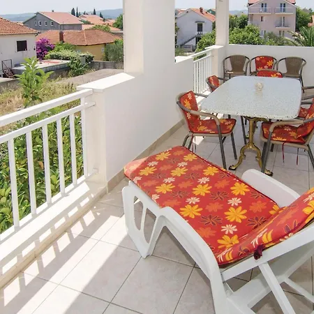 2 Bedroom Gorgeous Apartment In Orebic Apartment *